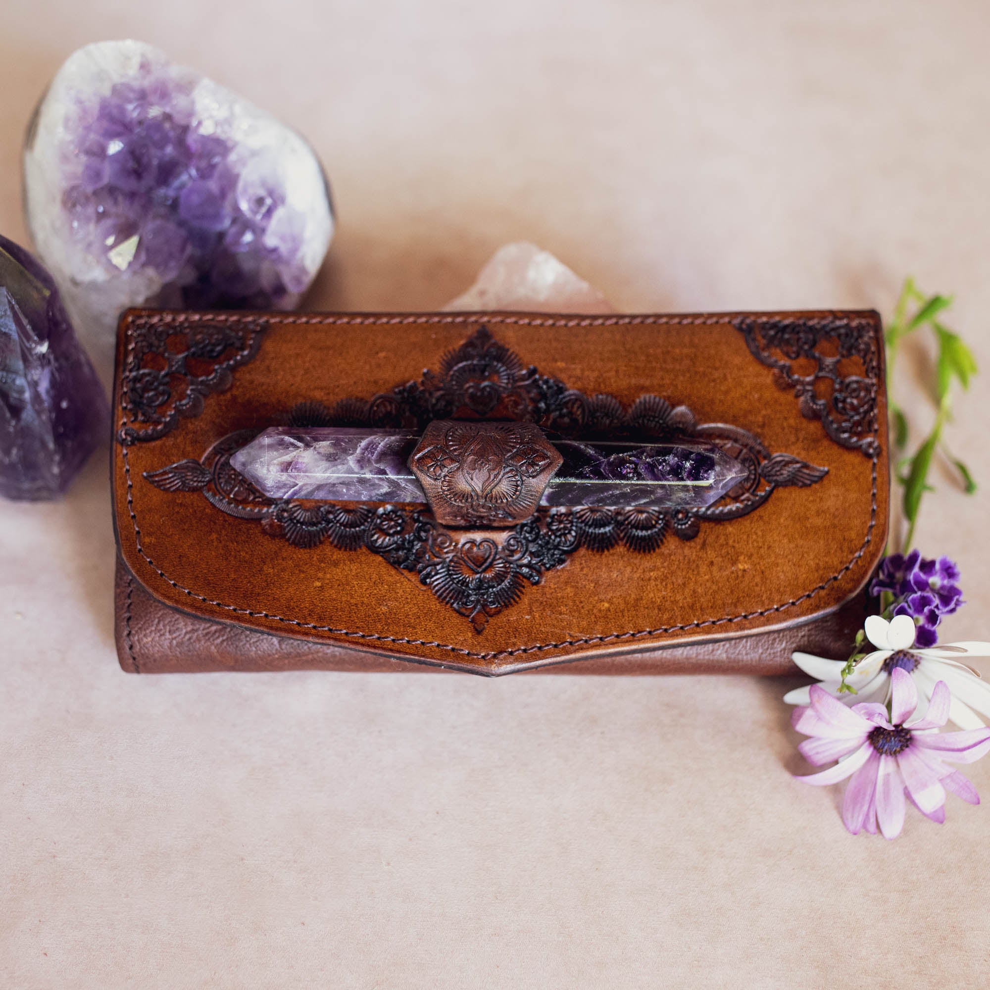 Priestess Wallet with Amethyst - Buffalo Girl®